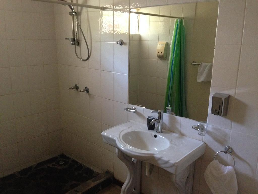 Dushi Vida Country Inn Алахуэла Номер фото