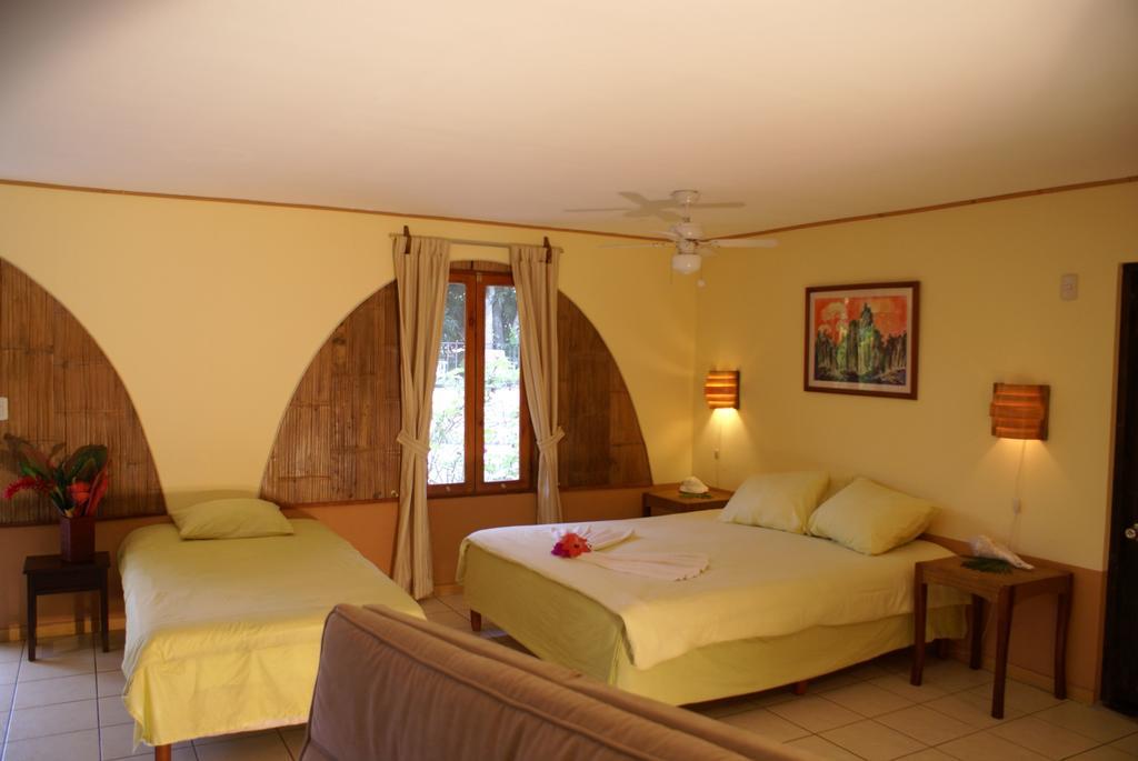 Dushi Vida Country Inn Алахуэла Экстерьер фото